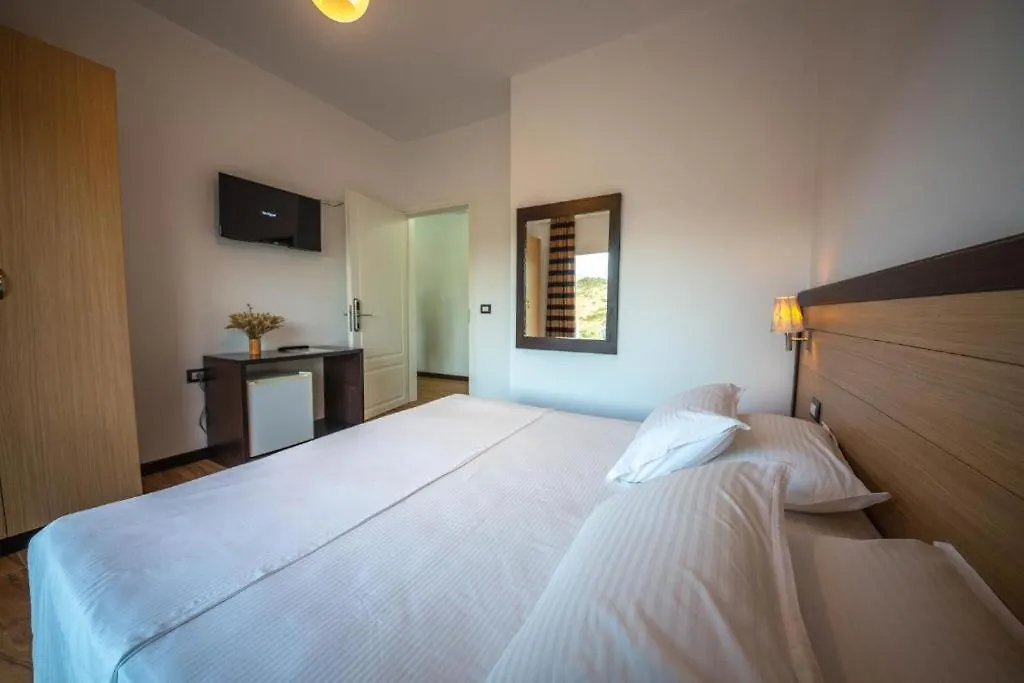 Alojamento de Acomodação e Pequeno-almoço Inada Rooms Ksamil